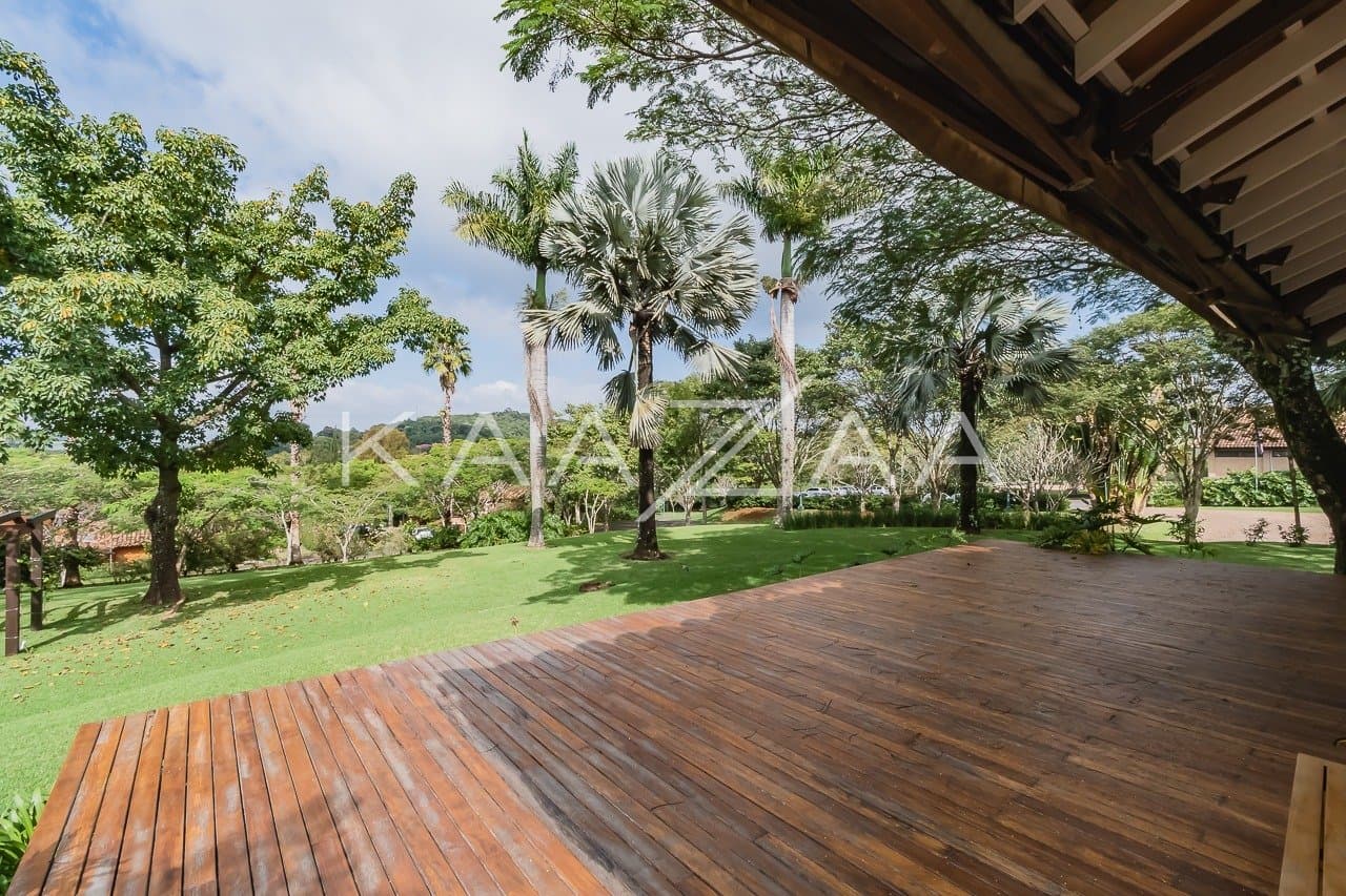Linda paisagem e ares coloniais são o charme desta casa no condomínio Quinta da Baroneza. - Foto 18