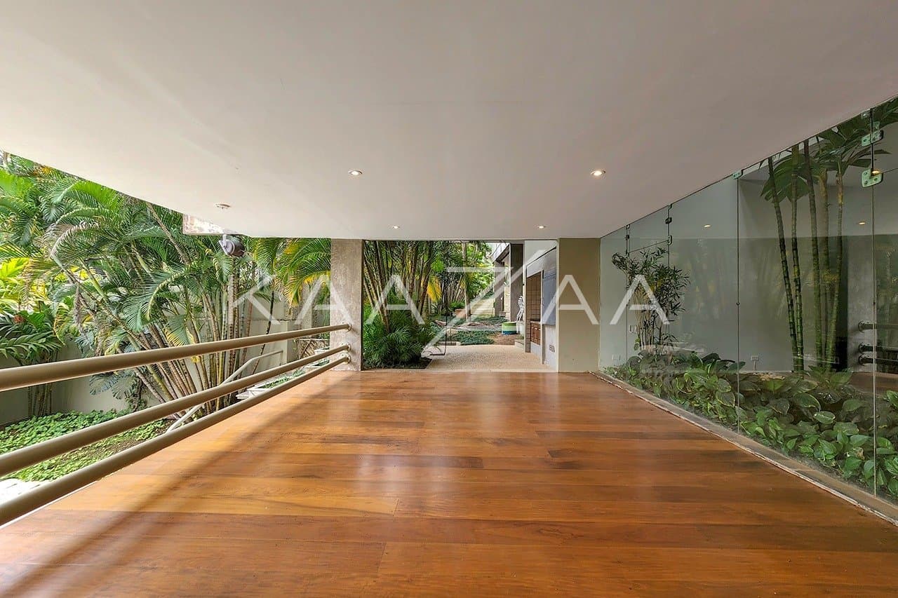 Para viver com tranquilidade e segurança: casa super aprazível em rua fechada no Real Parque. - Foto 3
