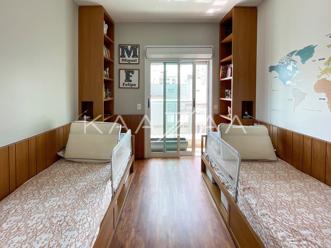 Muito charme e acabamentos impecáveis, neste apartamento em prédio neoclássico no Jardim Paulista. - Foto 14