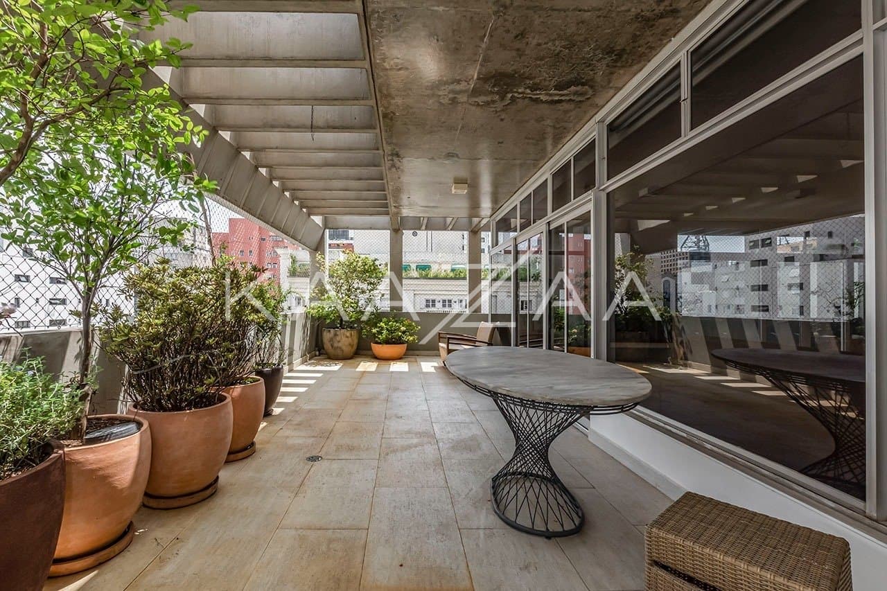 Adorável cobertura no Jardim Paulista, ensolarada e com acabamentos descolados. - Foto 8
