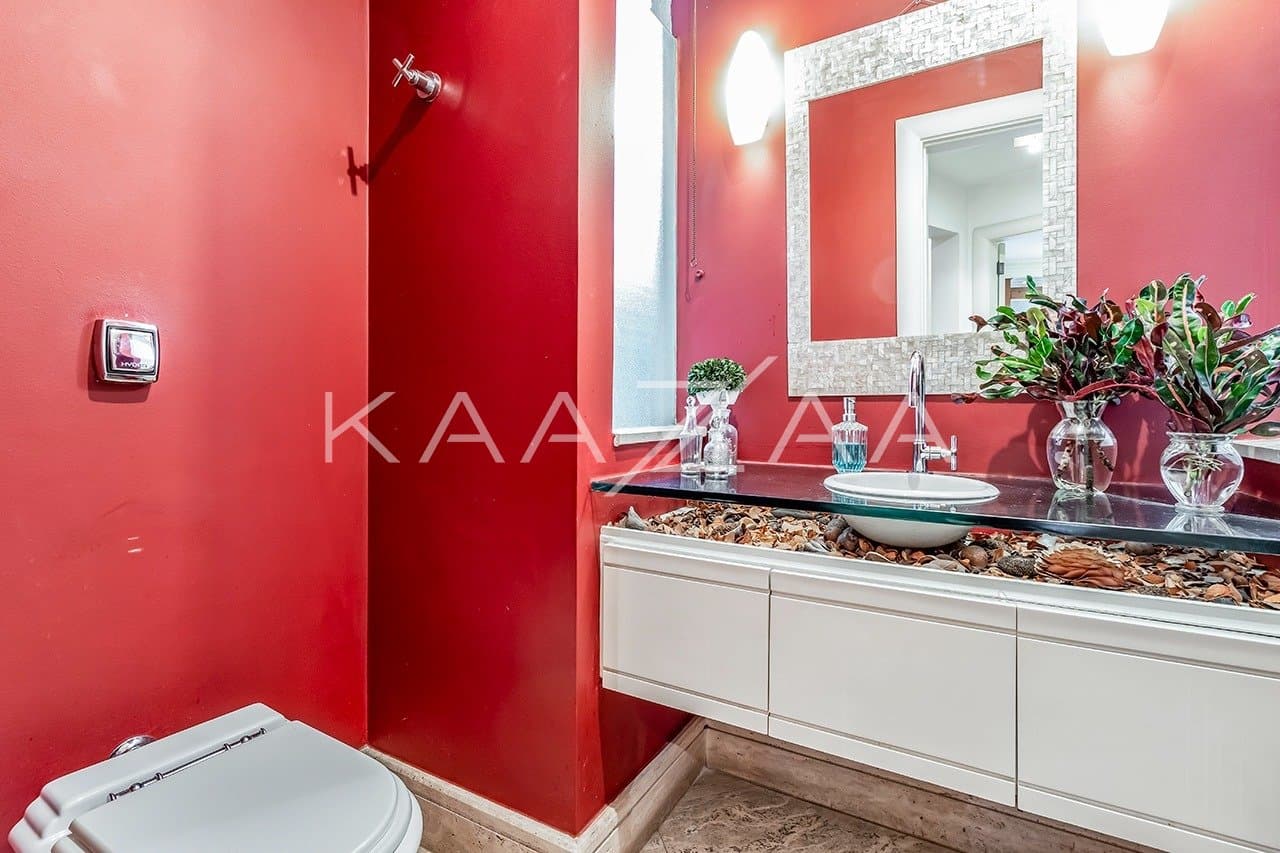 Uma casa rodeada de bom gosto, feita para renovar as energias. No Jardim Guedala. - Foto 14