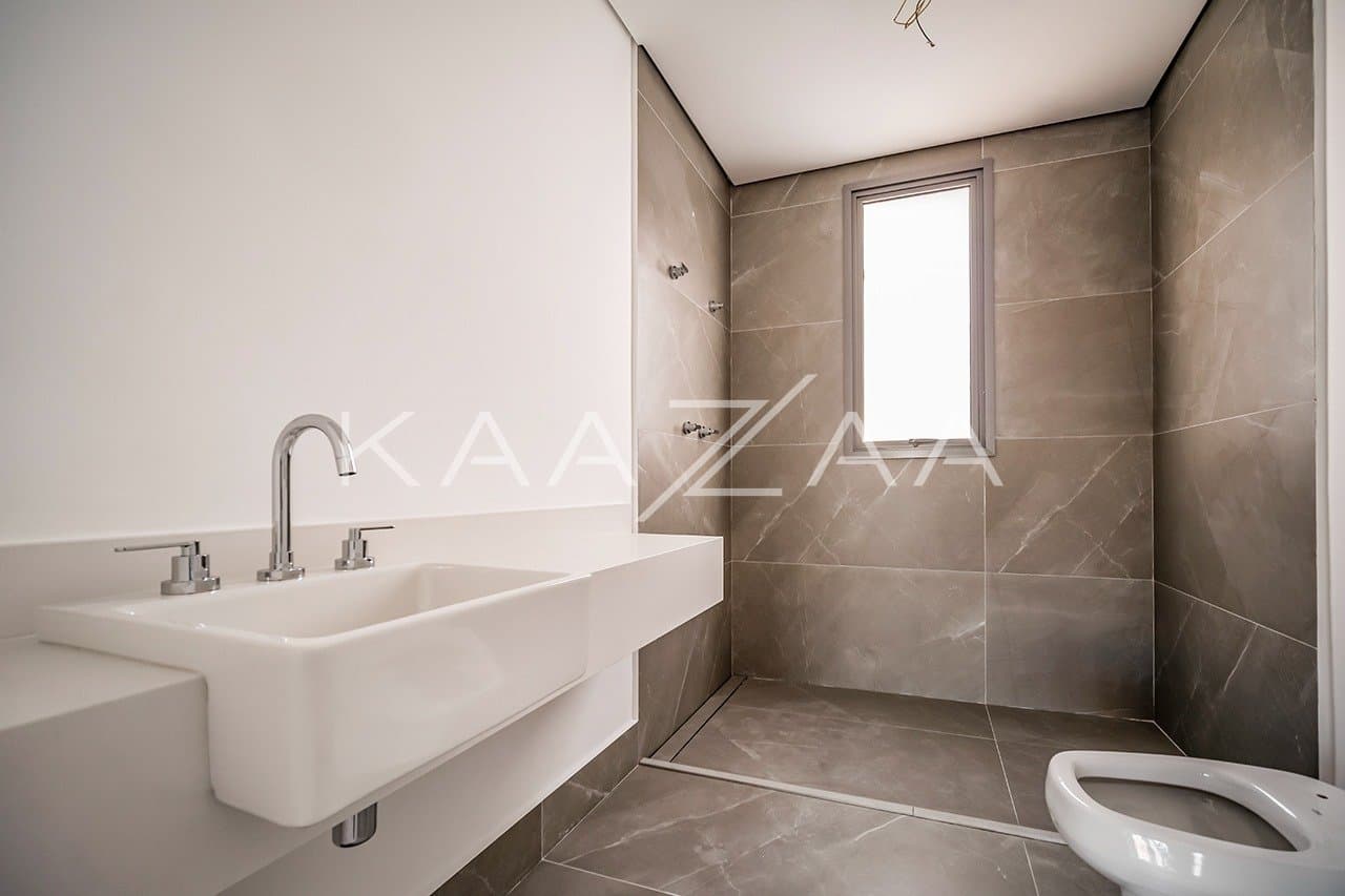 Em frente ao Parque Ibirapuera, um empreendimento rodeado de verdes. Apartamento Duplex em Moema. - Foto 17