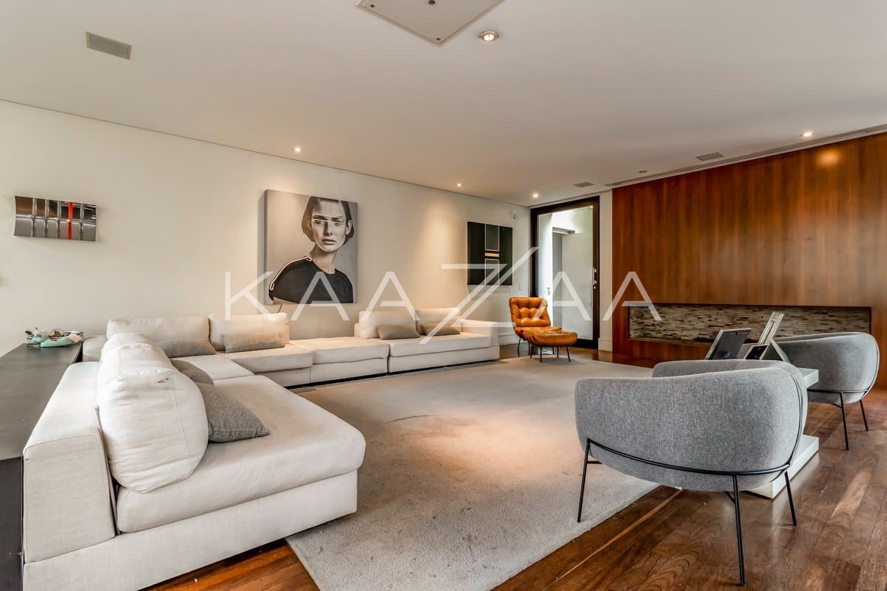 Localização cobiçada e arquitetura contemporânea. Casa extraordinária no Jardim Europa. - Foto 4