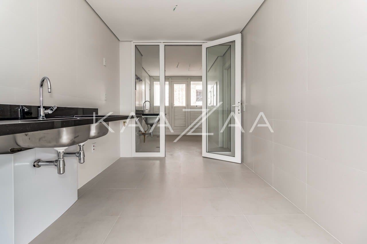 Para viver com lazer de clube sem precisar sair de casa. Apartamento em Moema. - Foto 4