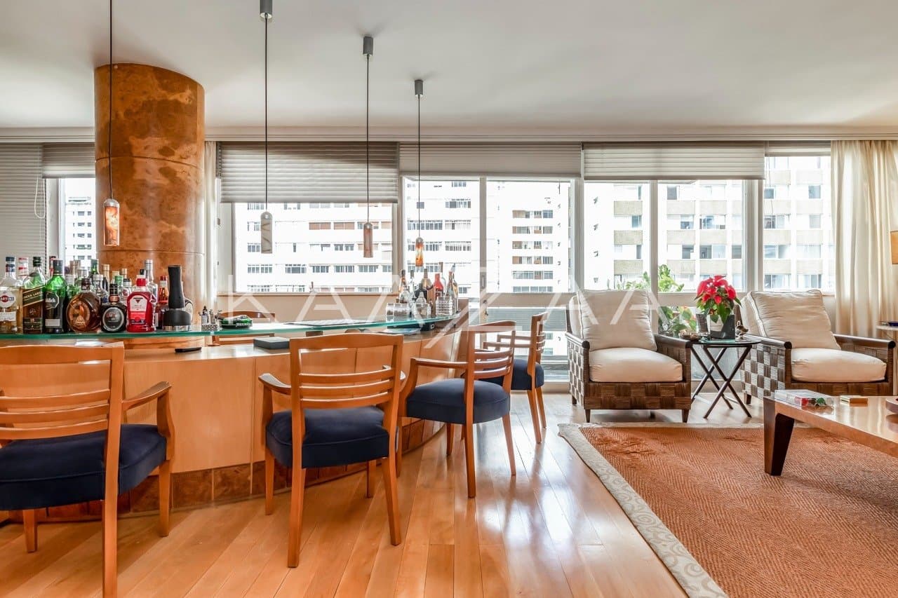 Apartamento aprazível para viver rodeado de comodidades. Localização cobiçada Jardins. - Foto 2