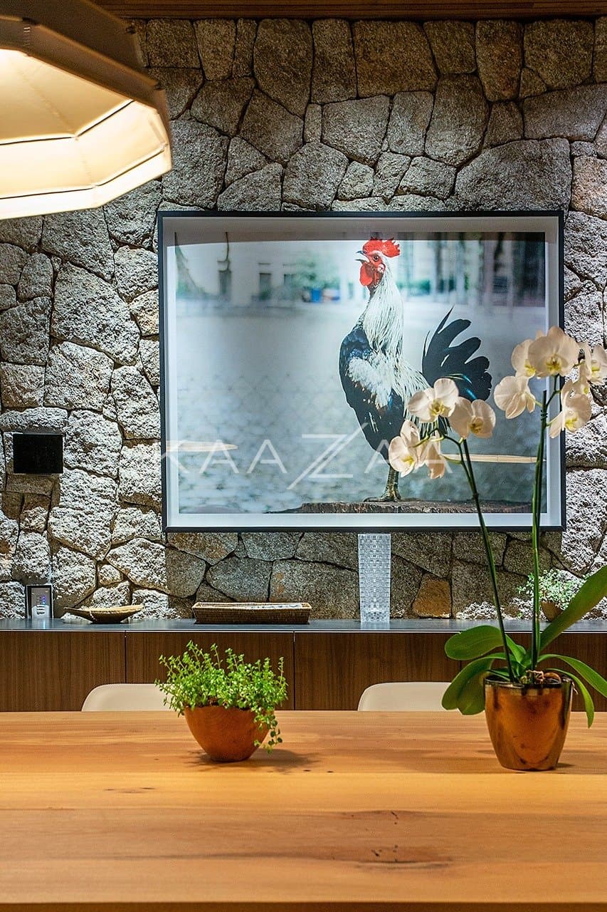 Contemporânea e toda mobiliada: casa com ambientes livres e jardim magnífico em rua fechada em Alto de Pinheiros. - Foto 15