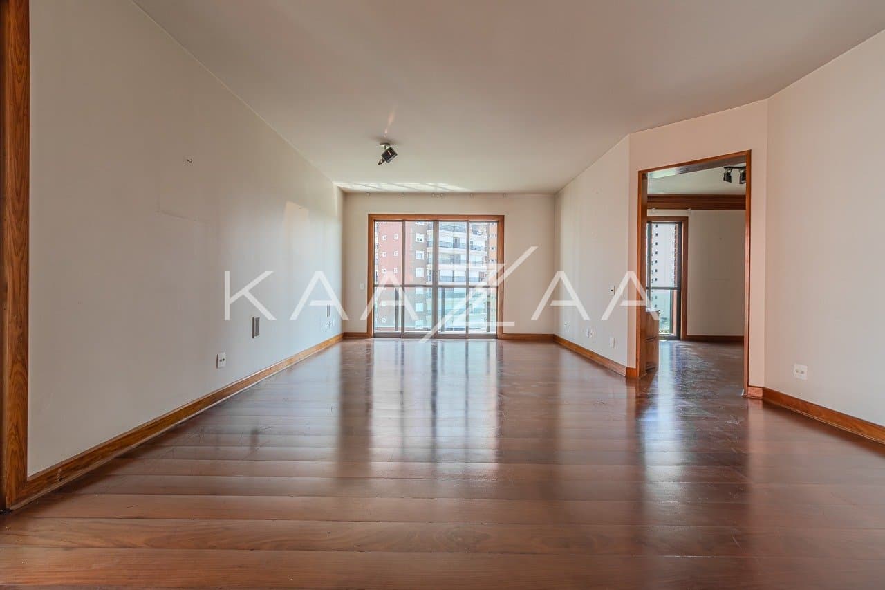 Estilo de vida confortável com lazer no prédio e tudo ao seu favor neste apartamento em Moema. - Foto 1