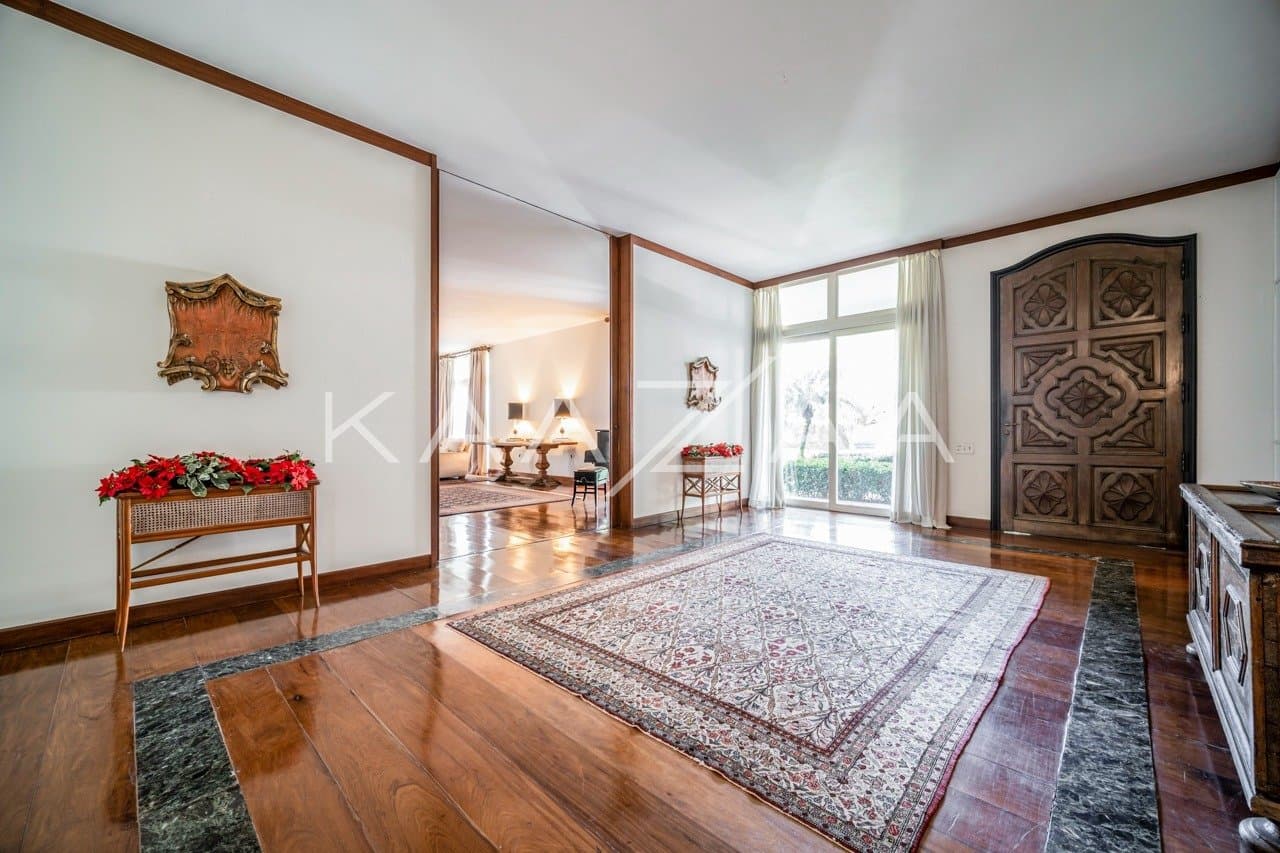 Excelente casa modernista, com lindo jardim em um amplo terreno no Jardim Europa. - Foto 12